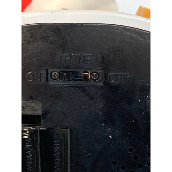 Coca-Cola Musical Polar Bear Jazz Band Bass Player Christmas Decor Music - Picture 13 of 16